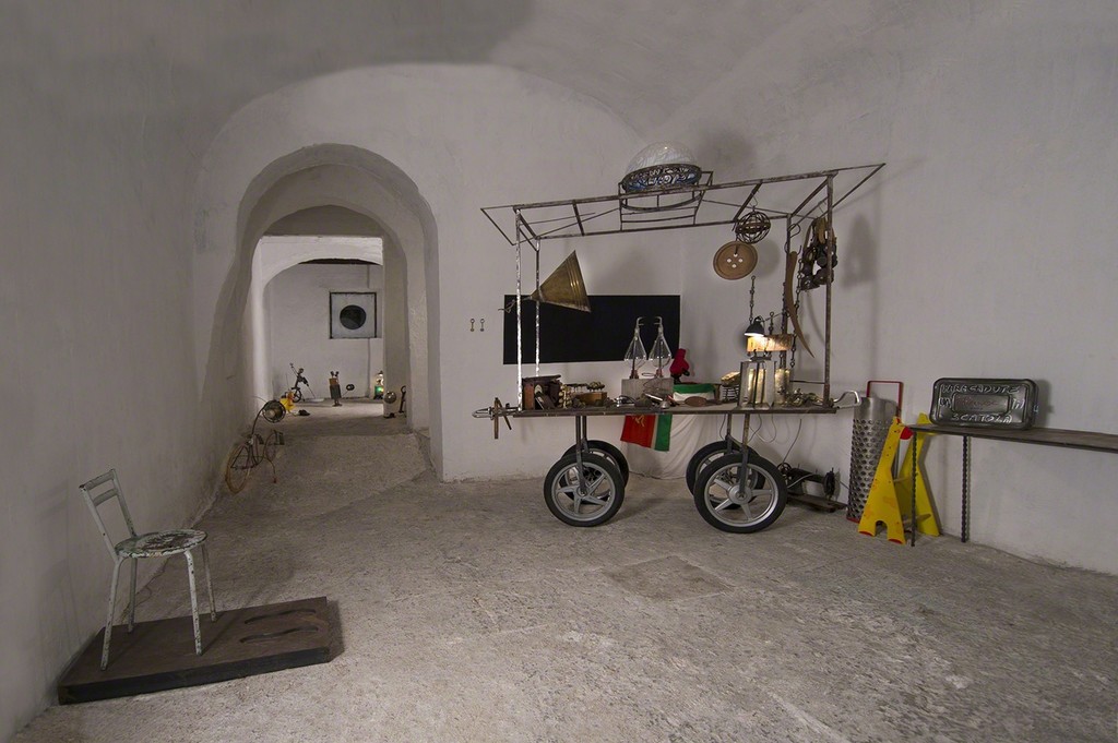 Giovanni Albanese, Solo roba per bambini, installation view, ph Susana Serpas Soriano, courtesy Fondazione Volume! Giovanni Albanese, Solo roba per bambini, installation view, ph Susana Serpas Soriano, courtesy Fondazione Volume!