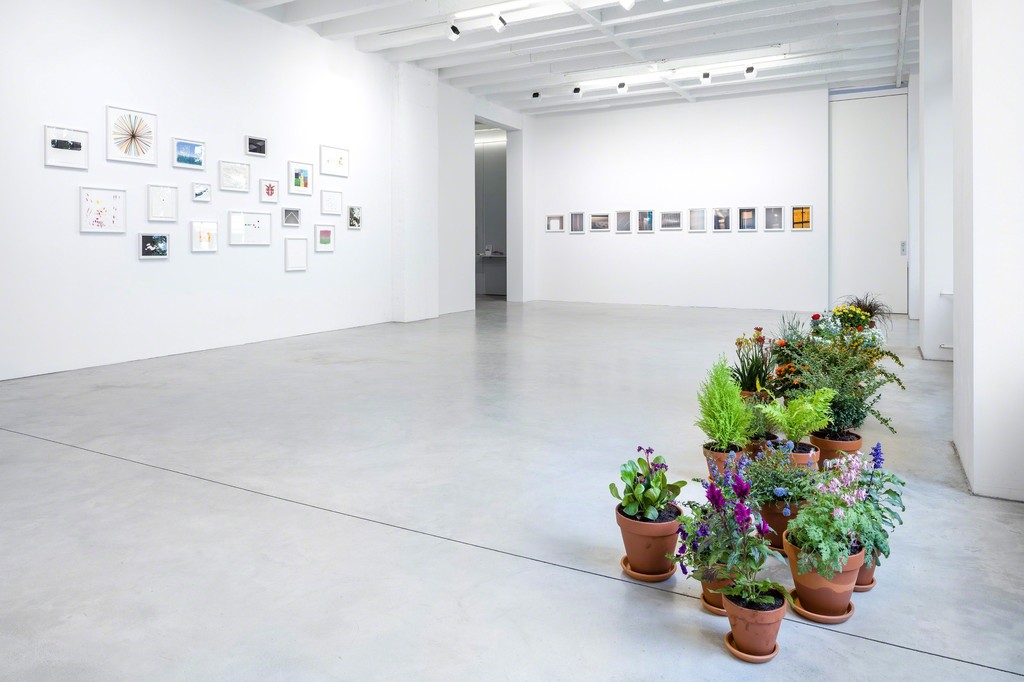 Spencer Finch, The eye you see isn't an eye because you see it, it's an eye because it sees you, April 28, 2017 - June 24, 2017, Installationsansicht Galerie Nordenhake Berlin Spencer Finch, The eye you see isn't an eye because you see it, it's an eye because it sees you, April 28, 2017 - June 24, 2017, Installationsansicht Galerie Nordenhake Berlin