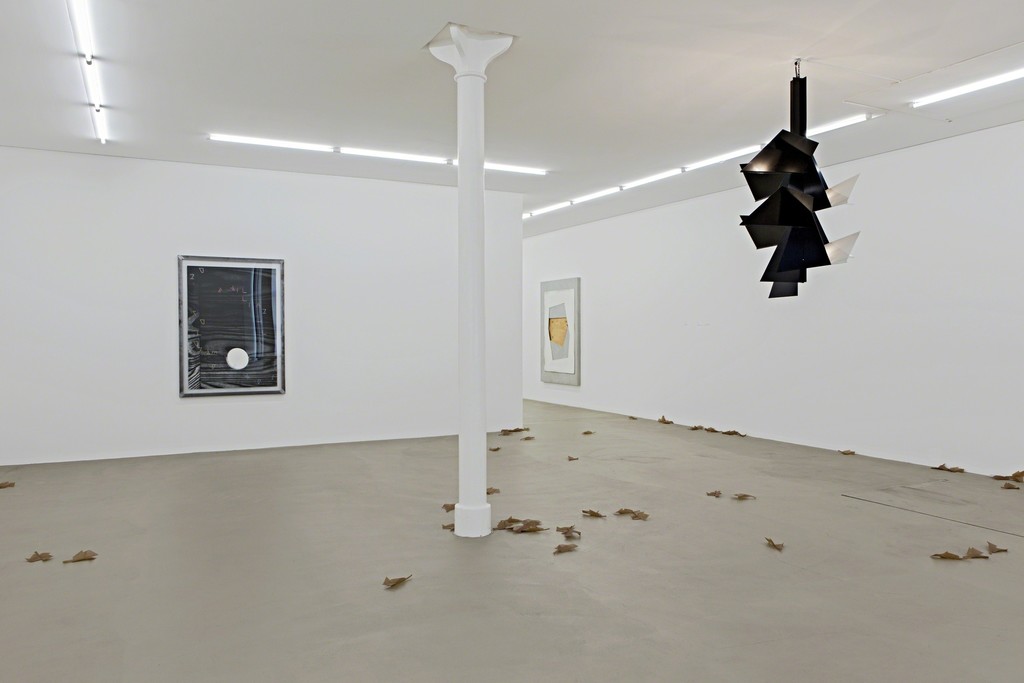 Installation view of "Martin Boyce" at Kunstmuseum Basel, Basel (2015). Photo credit: Museum für Gegenwartskunst, Gina Folly Installation view of "Martin Boyce" at Kunstmuseum Basel, Basel (2015). Photo credit: Museum für Gegenwartskunst, Gina Folly