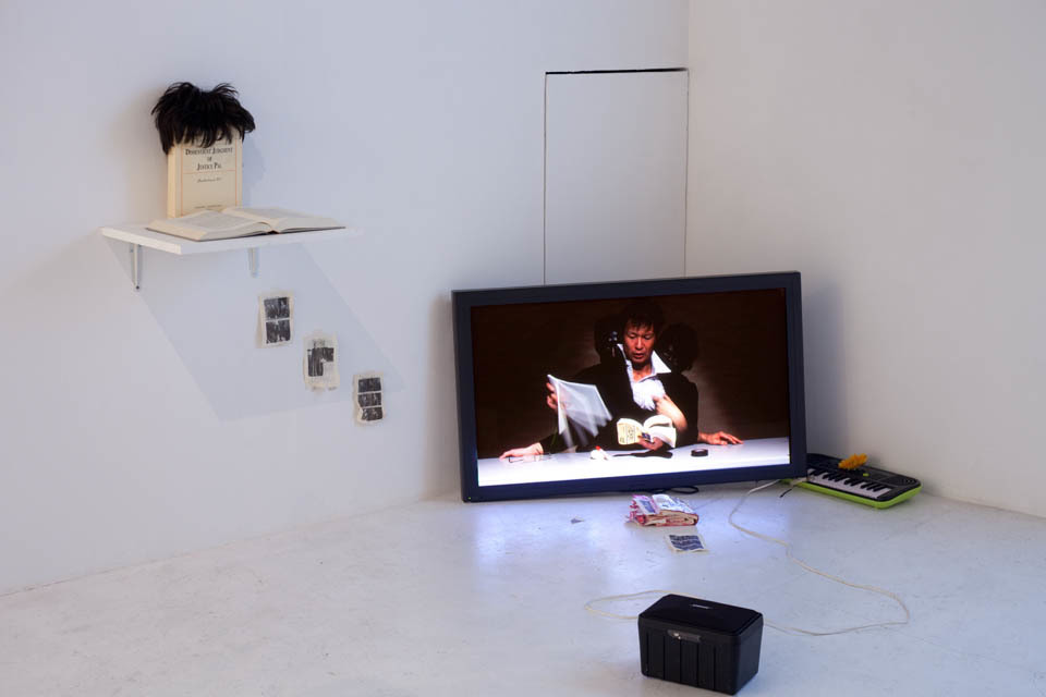 "Identity VIII" installation view at nca | nichido cotemporary art, 2012 photo by Kei Okano "Identity VIII" installation view at nca | nichido cotemporary art, 2012 photo by Kei Okano