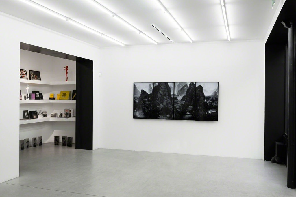 Yang Yongliang, Time Immemorial, Galerie Paris-Beijing Yang Yongliang, Time Immemorial, Galerie Paris-Beijing