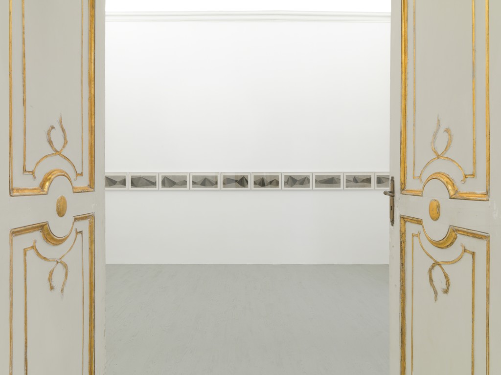 Sol LeWitt - pyramids, 1986 - partial view of the exhibition - November 2012 - Galleria Alfonso Artiaco, Napoli Sol LeWitt - pyramids, 1986 - partial view of the exhibition - November 2012 - Galleria Alfonso Artiaco, Napoli