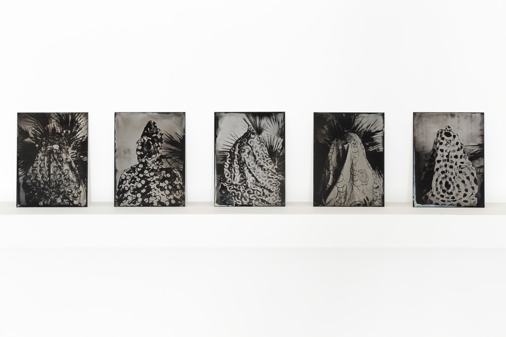 Impronta series, 2013,
Collodion wet plate photography on aluminium,
13 x 9 cm each Impronta series, 2013,
Collodion wet plate photography on aluminium,
13 x 9 cm each