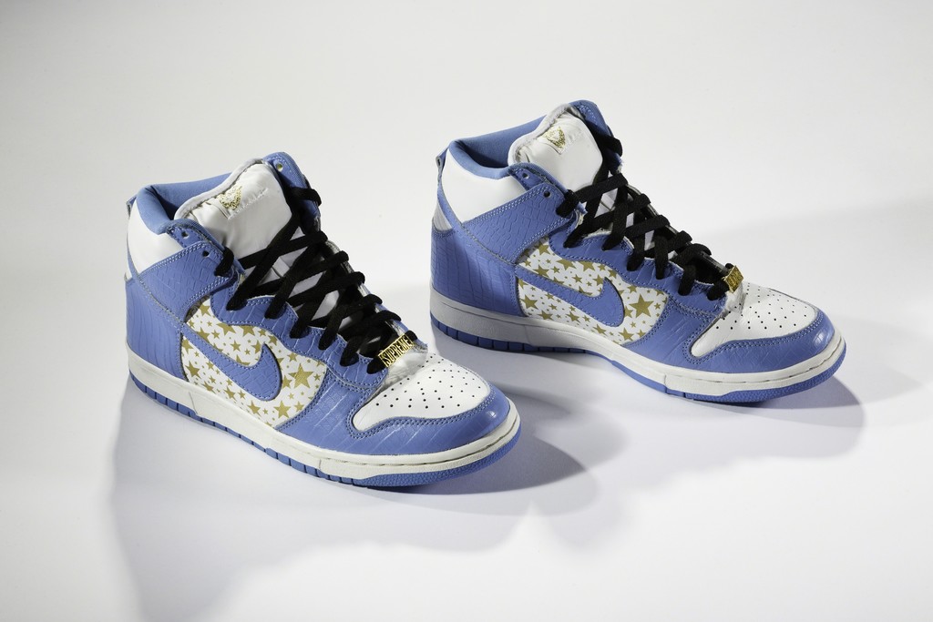 nike dunk high sb supreme