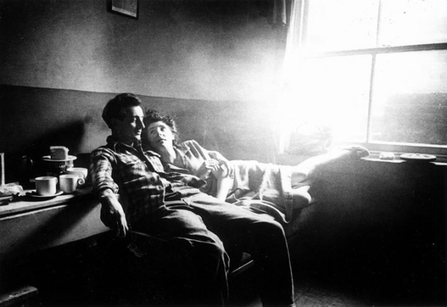Bert Hardy, ‘Cockney Life at Elephant and Castle, January 9th’, 1949 (printed later), Peter Fetterman Gallery