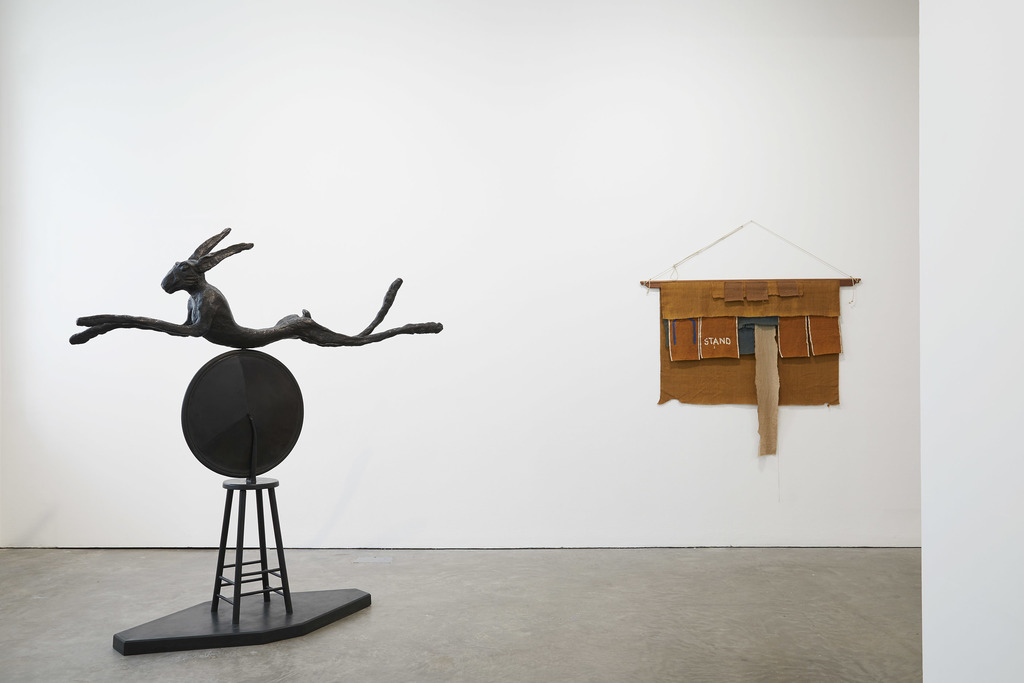 Barry Flanagan, installation Ikon (2019). Courtesy The Estate of Barry Flanagan and Ikon. Barry Flanagan, installation Ikon (2019). Courtesy The Estate of Barry Flanagan and Ikon.