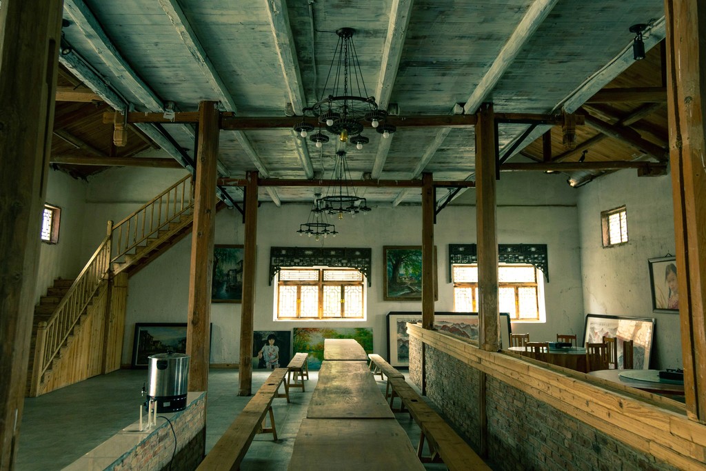 Source material: The gallery of Hmong's Compound in Leishan, Qiandongnan, Guizhou Province Source material: The gallery of Hmong's Compound in Leishan, Qiandongnan, Guizhou Province