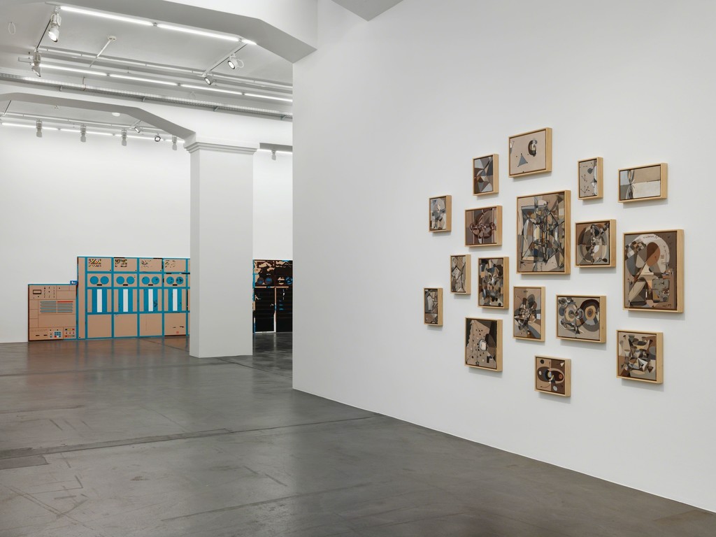 Installation view, ‘Keith Tyson. BIG DATA (PAINTINGS 2012 – 2018)’, Hauser & Wirth Zürich, 2018 Installation view, ‘Keith Tyson. BIG DATA (PAINTINGS 2012 – 2018)’, Hauser & Wirth Zürich, 2018