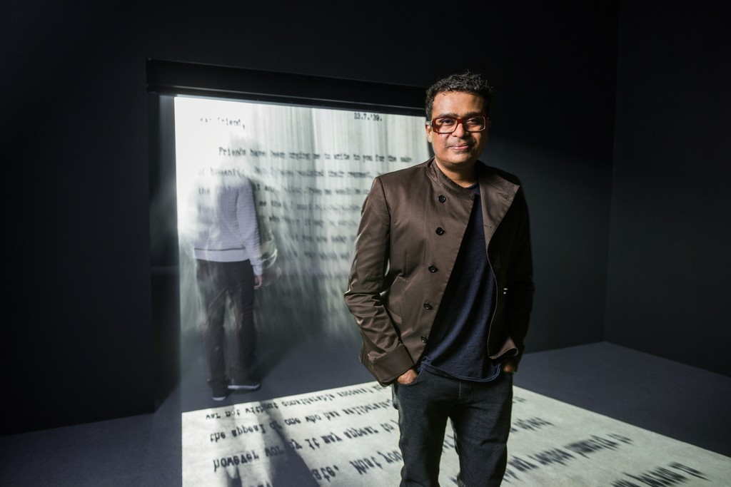 Installation photograph of “Jitish Kallat: Covering Letter,” Courtesy of Joseph Hu and Philadelphia Museum of Art. 2016. Installation photograph of “Jitish Kallat: Covering Letter,” Courtesy of Joseph Hu and Philadelphia Museum of Art. 2016.
