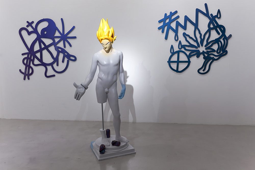 Installation view: Dmitri Obergfell "Cave Graffiti No.1" e "Cave Graffiti No.2", 2016, aluminum, chameleon automotive paint 127x127cm
"You Are What I Was, You Will Be What I Am", 2016,high density foam, epoxy resin, polyester resin, automotive paint, steel 183x81x52cm Installation view: Dmitri Obergfell "Cave Graffiti No.1" e "Cave Graffiti No.2", 2016, aluminum, chameleon automotive paint 127x127cm
"You Are What I Was, You Will Be What I Am", 2016,high density foam, epoxy resin, polyester resin, automotive paint, steel 183x81x52cm