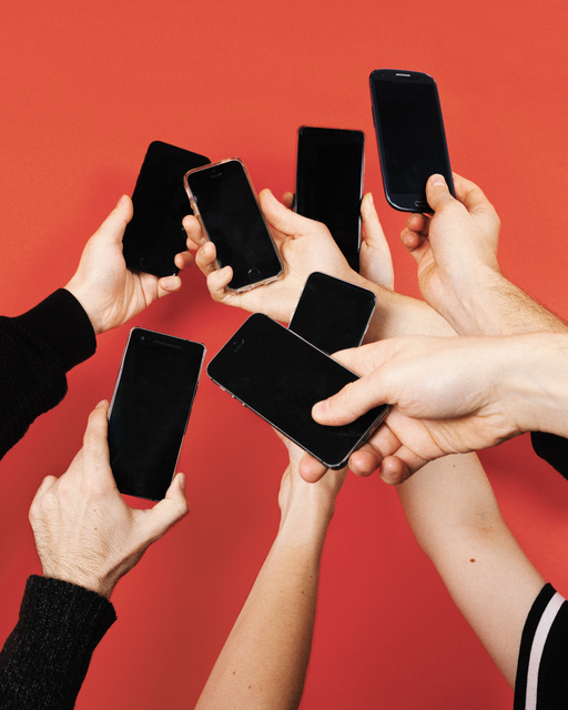 Jessica Wolfelsperger, ‘The Smartphone Affaire ’, 2019, Procur.arte