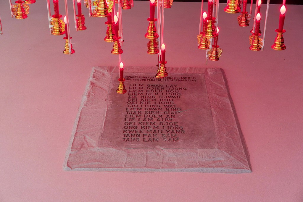 Photography by Ng Wu Gang. Image courtesy of Sullivan+Strumpf and the artist. Photography by Ng Wu Gang. Image courtesy of Sullivan+Strumpf and the artist.