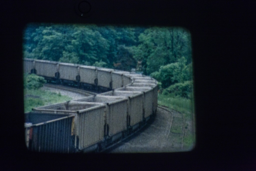 Film Live, Super-8 cinema, filmstills | image ©dasesszimmer Film Live, Super-8 cinema, filmstills | image ©dasesszimmer
