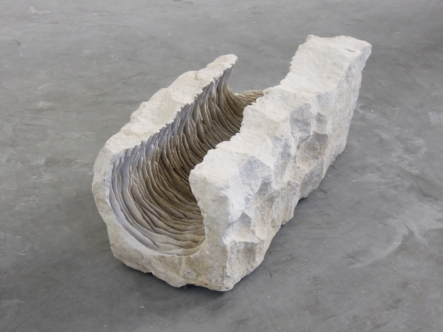 Fernando Pinto, ‘Onda VII’, 2017, Sculpture, White Sandstone, Ministry of Nomads