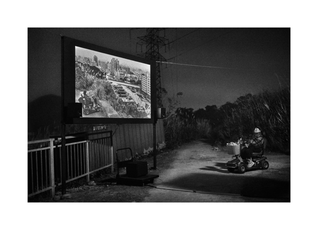 Chen Chieh-Jen 陈界仁, ‘Wind Songs - 1’, 2015, Photography, B/w photo.archival quality photo paper, Lin & Lin Gallery