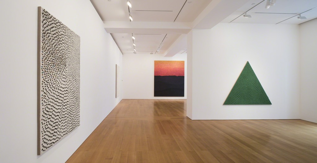 Installation view, "Jennifer Guidi: Heliocentric" at Gagosian Hong Kong, March 26 to May 12, 2018. Courtesy Gagosian. Artworks © Jennifer Guidi. Installation view, "Jennifer Guidi: Heliocentric" at Gagosian Hong Kong, March 26 to May 12, 2018. Courtesy Gagosian. Artworks © Jennifer Guidi.