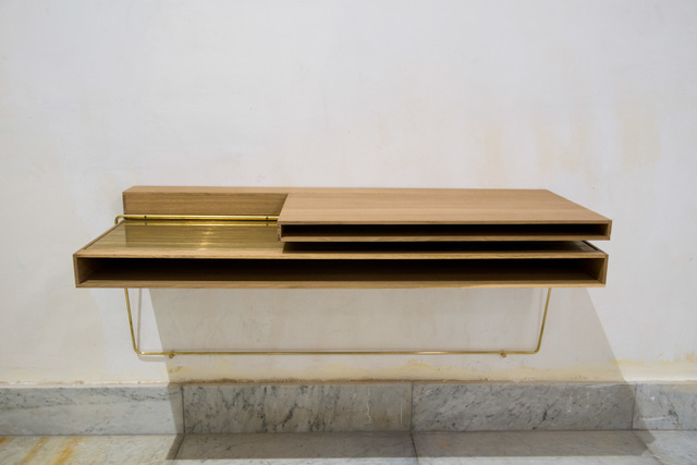 200Grs. Studio, ‘25 Kg’, 2014, Carwan Gallery
