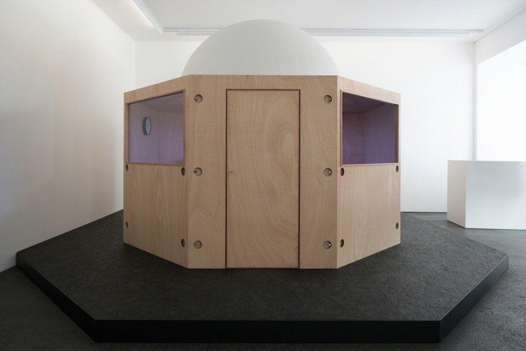 James Turrell »Alien Exam | Aten Reign« | Photo: Florian Holzherr James Turrell »Alien Exam | Aten Reign« | Photo: Florian Holzherr