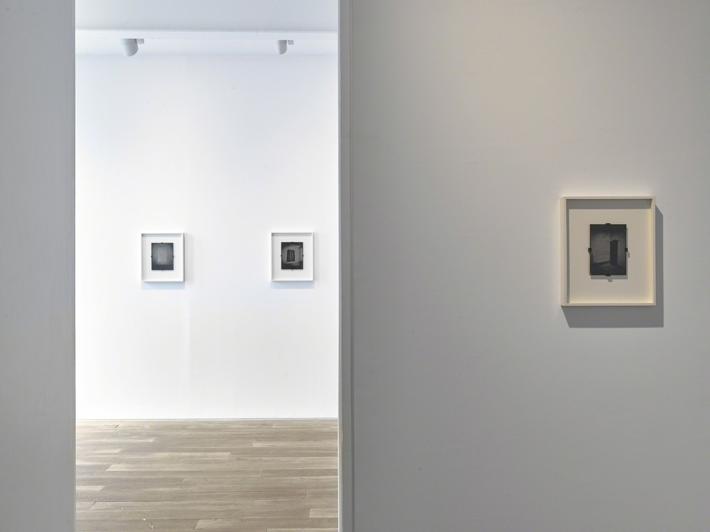 Installation view of Ben Cauchi's solo exhibition
Echo Chamber
Ingleby Gallery, Edinburgh (May - July 2015) Installation view of Ben Cauchi's solo exhibition
Echo Chamber
Ingleby Gallery, Edinburgh (May - July 2015)