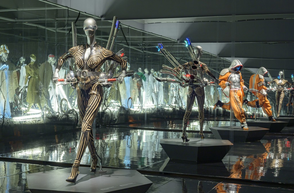View of the exhibition Thierry Mugler: Couturissime. Montreal Museum of Fine Arts. Photo MMFA, Denis Farley View of the exhibition Thierry Mugler: Couturissime. Montreal Museum of Fine Arts. Photo MMFA, Denis Farley