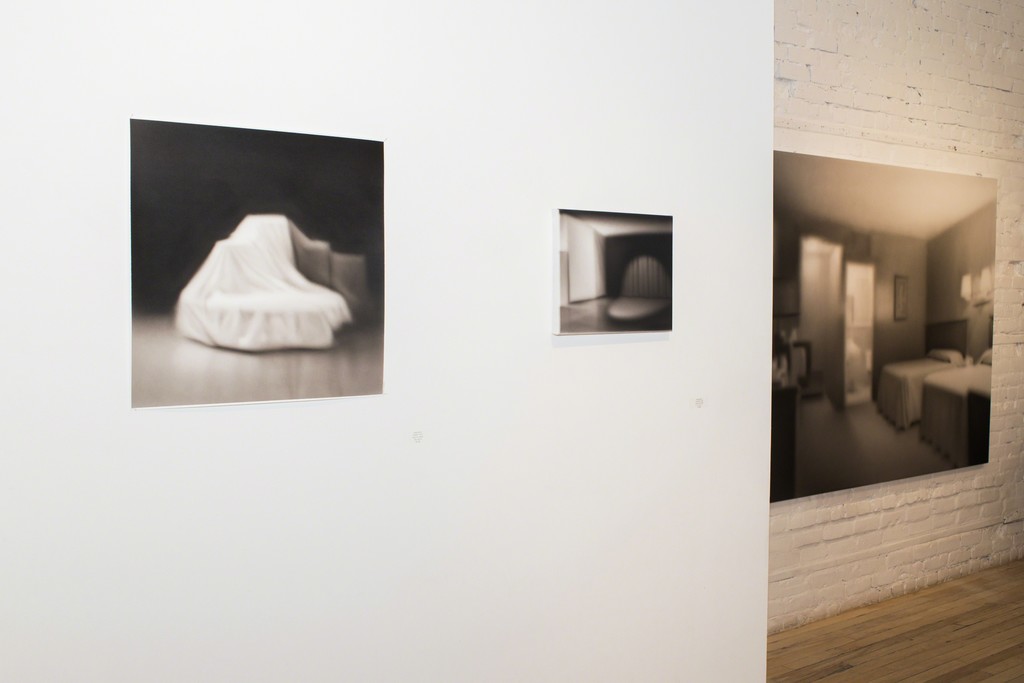 Installation shot during exhibition RAW by Hugo Alonso 2017 at Galerie Youn Installation shot during exhibition RAW by Hugo Alonso 2017 at Galerie Youn