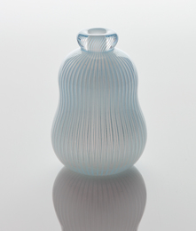 "Ariel" vase, model no 935E