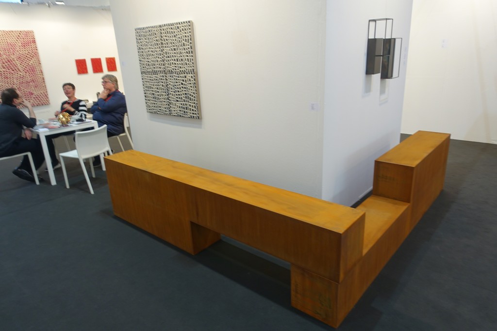 Riki Mijling's sculpture VOID XXII with works of her resonance series (right) and a painting of Joaquim Chancho Riki Mijling's sculpture VOID XXII with works of her resonance series (right) and a painting of Joaquim Chancho