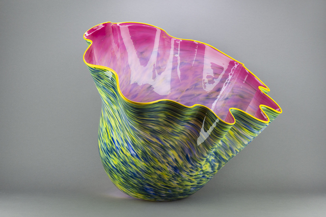 Dale Chihuly, ‘Rambler Rose Macchia with Maize Lip’, 2001, Modern Artifact