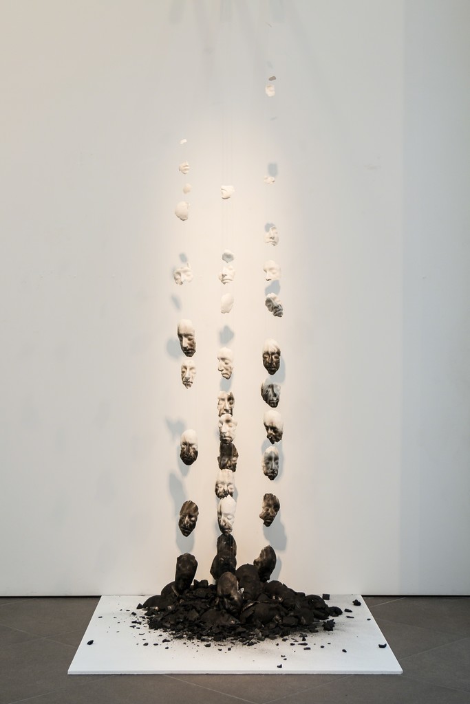 ALTÉRATIONS
Bruno Albizzati // Samuel Yal
December 13, 2017 - February 10, 2018 ALTÉRATIONS
Bruno Albizzati // Samuel Yal
December 13, 2017 - February 10, 2018