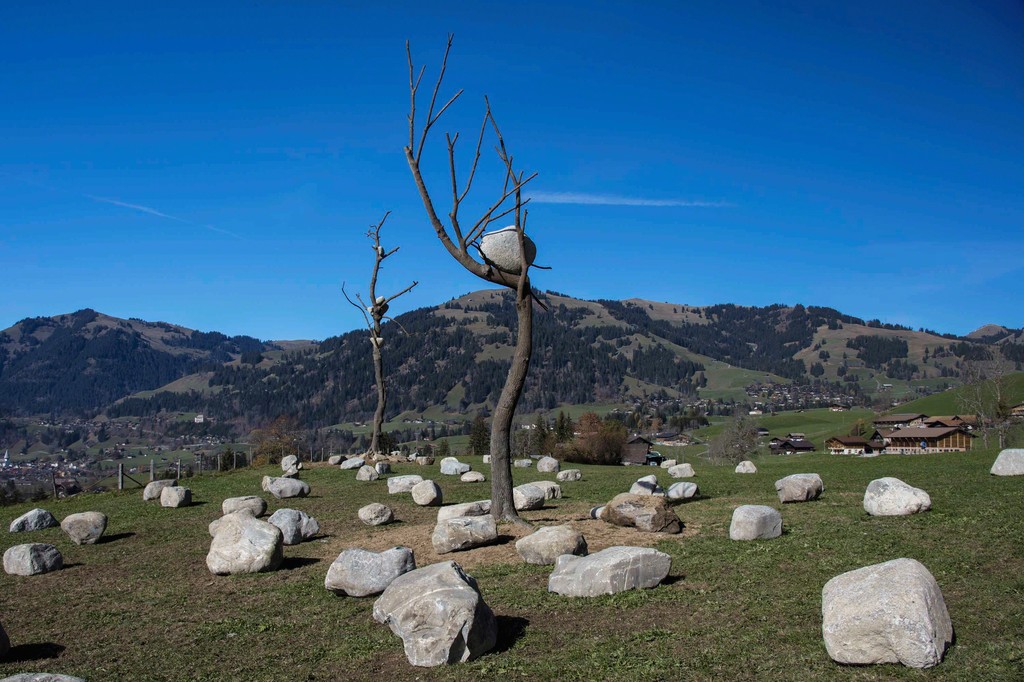 “Giuseppe Penone: Idee di Pietra,” installation in Gstaad, Switzerland, 2017. Artworks © Giuseppe Penone. Photo by Marcus Veith. “Giuseppe Penone: Idee di Pietra,” installation in Gstaad, Switzerland, 2017. Artworks © Giuseppe Penone. Photo by Marcus Veith.