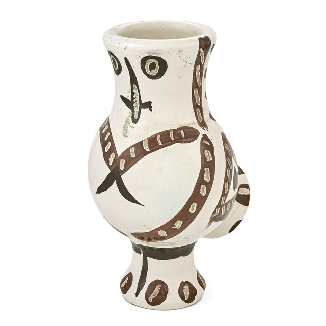 Pablo Picasso, ‘Chouette Aux Traits (A.R. 121)’, 1951, Design/Decorative Art, Painted and partially glazed white ceramic vase, Doyle