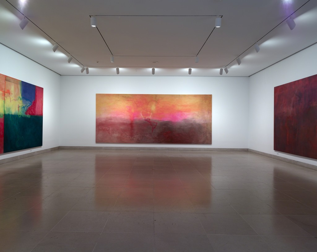 Installation view of "Frank Bowling: Map Paintings." Courtesy of Dallas Museum of Art, Dallas (2015) Installation view of "Frank Bowling: Map Paintings." Courtesy of Dallas Museum of Art, Dallas (2015)