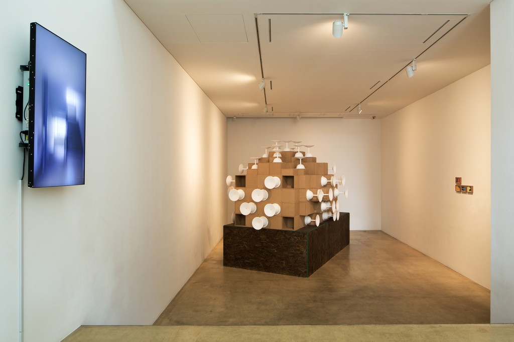 Sporadic Sway Part II, Installation view at ONE AND J. Gallery, 2014 Sporadic Sway Part II, Installation view at ONE AND J. Gallery, 2014