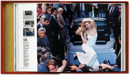 Una Grande Storia Italiana Valentino Garavani (Hand Signed and Numbered Collectors Edition)